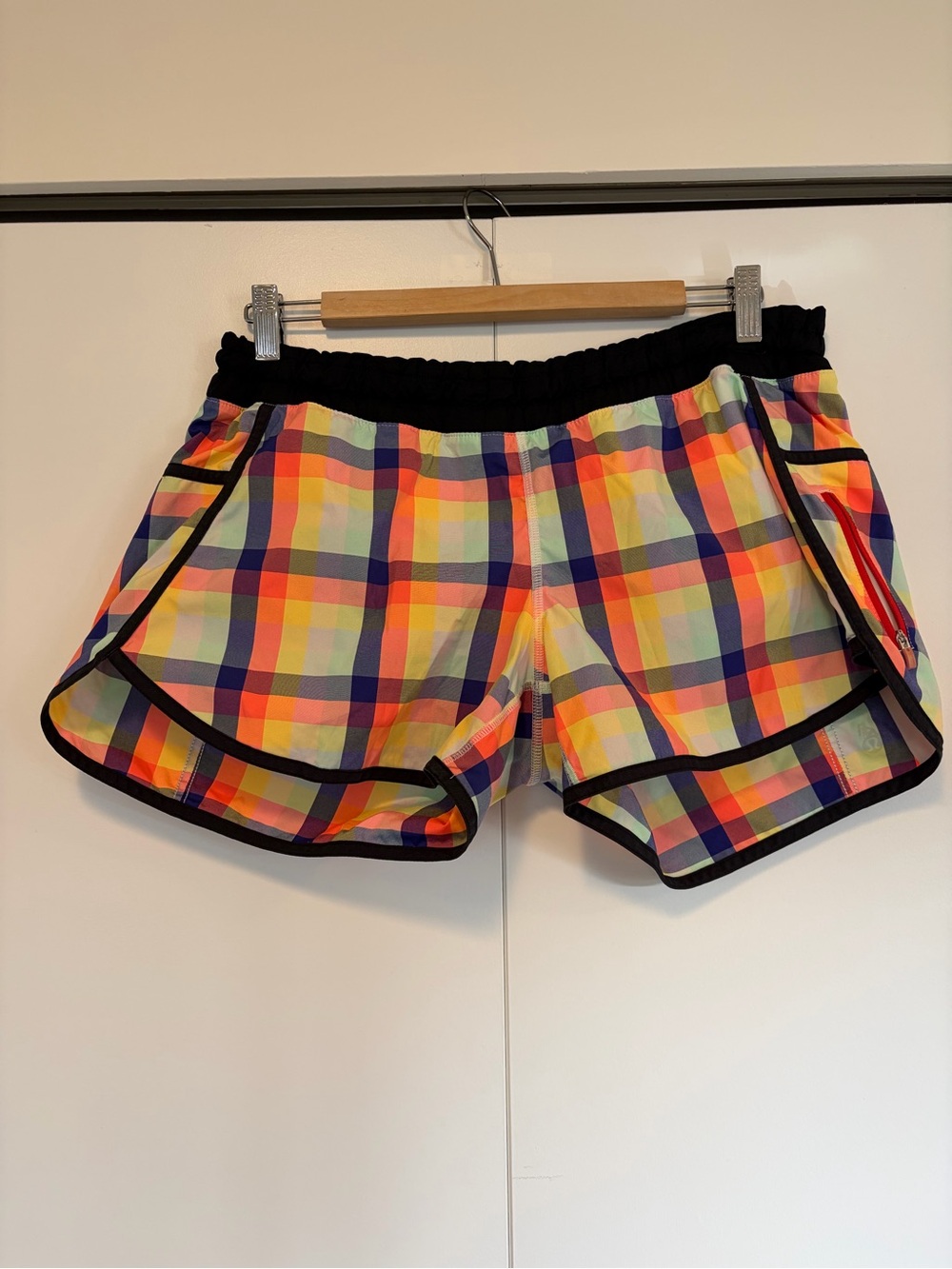 Lululemon Track it shorts size 12